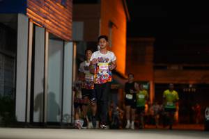 BIB: 306421
                            <button type="button" onclick="openModal(21743087)" class="btn btn-primary btn-sm float-right btn-popup" data-toggle="modal" data-target=".modal-high-quality">
                        <i class="fas fa-shopping-cart"></i> Add to Cart
                    </button>
                                            <button type="button" onclick="isThisMe(21743087, true)" class="btn btn-success btn-sm float-right btn-popup btn-isme hidden" data-toggle="tooltip" data-placement="bottom" title="นี่คือรูปของคุณใช่ไหม คลิกที่นี่เพื่อเอาเข้าอัลบั้ม">
                        <i class="fas fa-plus"></i> Add to album
                    </button>
                    <button type="button" onclick="isThisMe(21743087, false)" class="btn btn-warning btn-sm float-right btn-popup btn-isnotme hidden">
                        <i class="fas fa-ban"></i> Remove from album
                    </button>